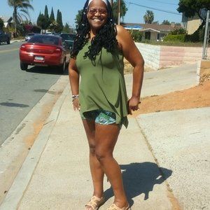 Meet your Posher, Alyce